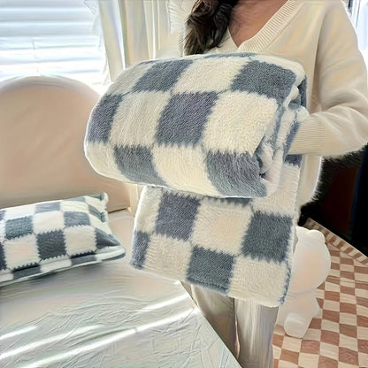 NESTORA Plush Thermal Fleece Blanket