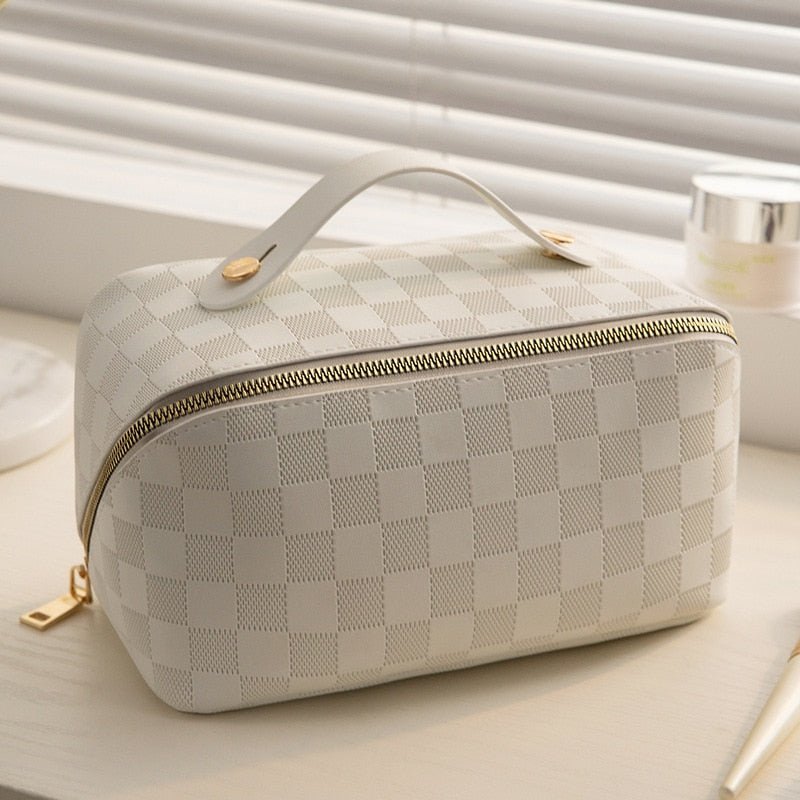 NORMEA Minimalistic Cosmetic Bag
