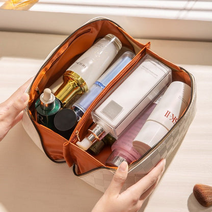NORMEA Minimalistic Cosmetic Bag
