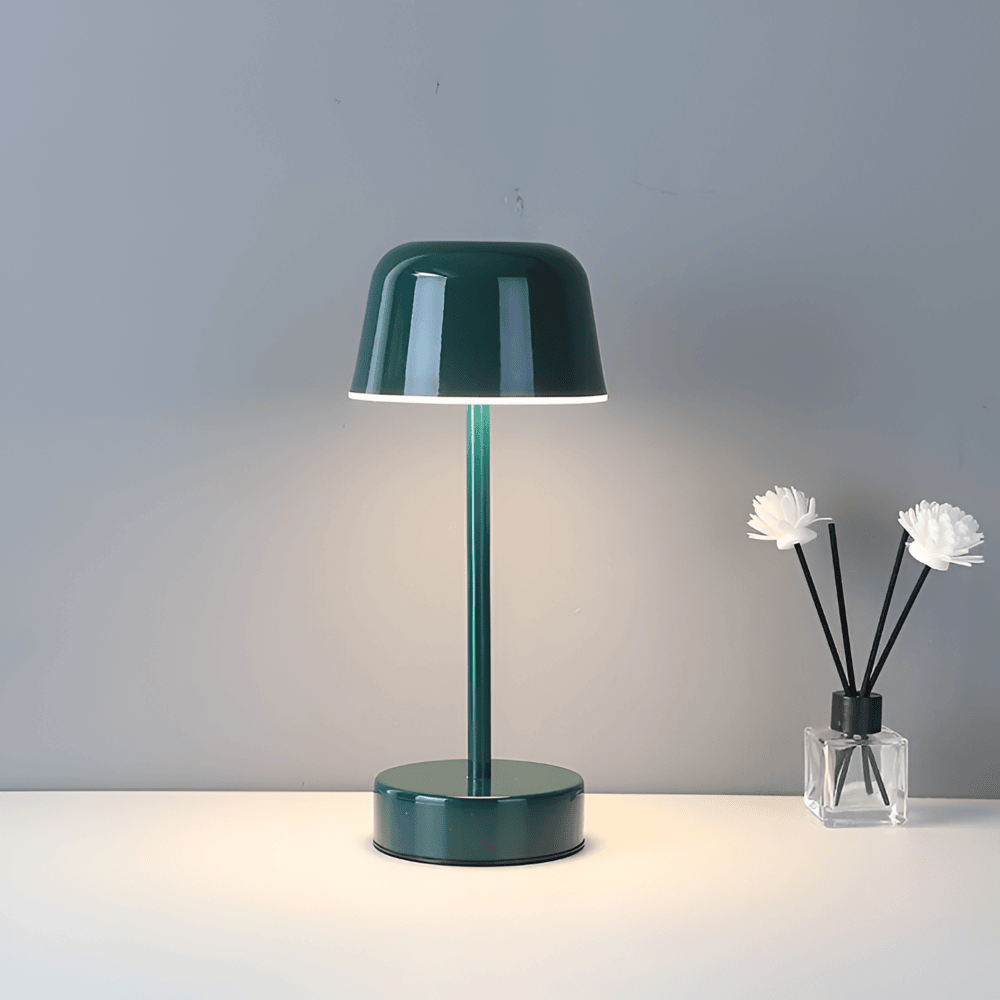 RETROLIGHT LED Desk Lamp