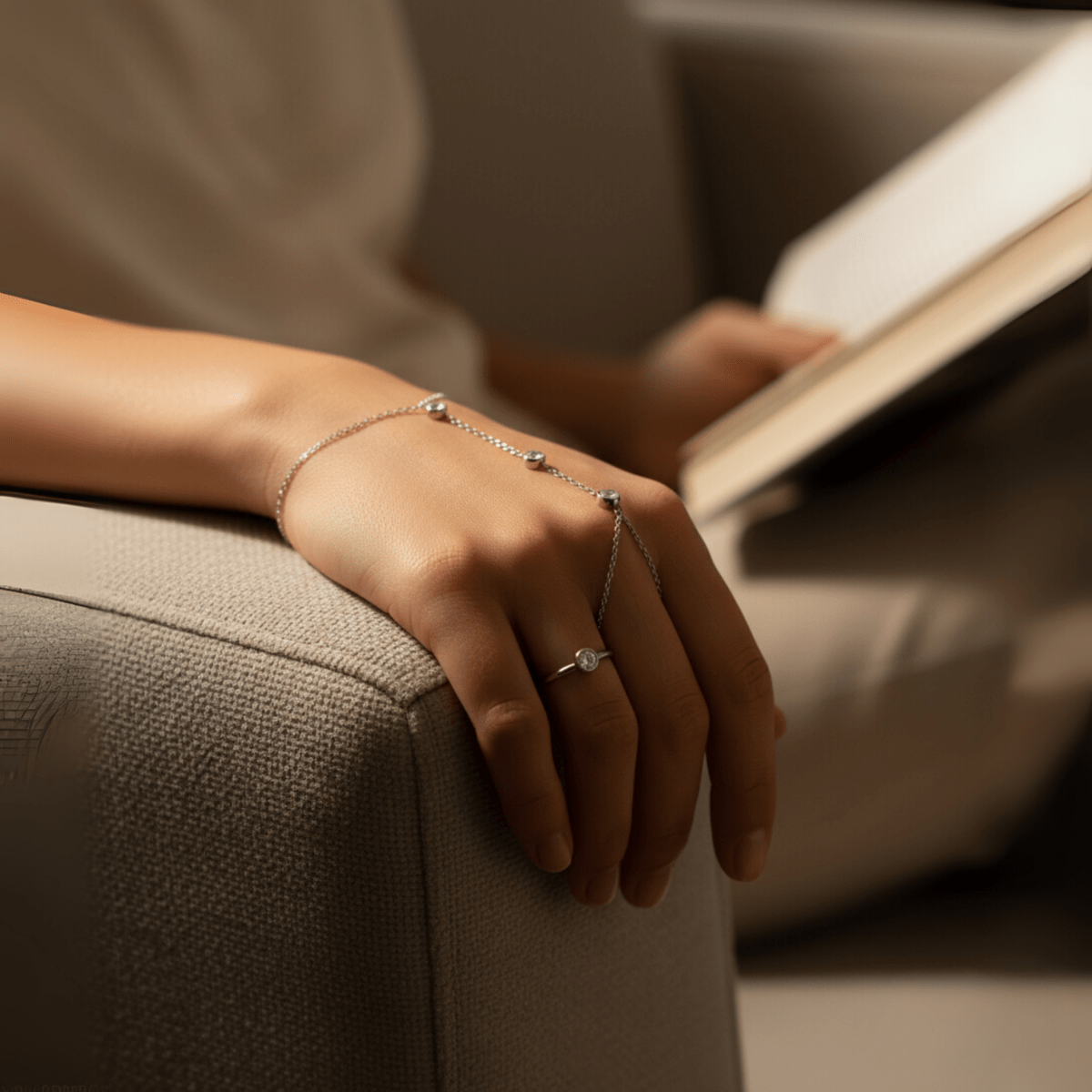 RAYLISS Adjustable Finger Ring Bracelet