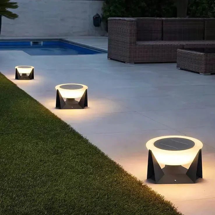 SOLSTELLAR Waterproof Solar LED Floodlight
