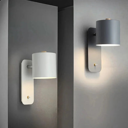 PLUGLUX Minimalist Wall Lamp