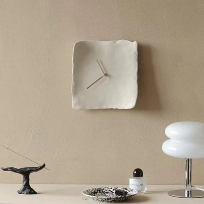Silent Wall Clock, Non Ticking Resin Wall Clock for Living Room