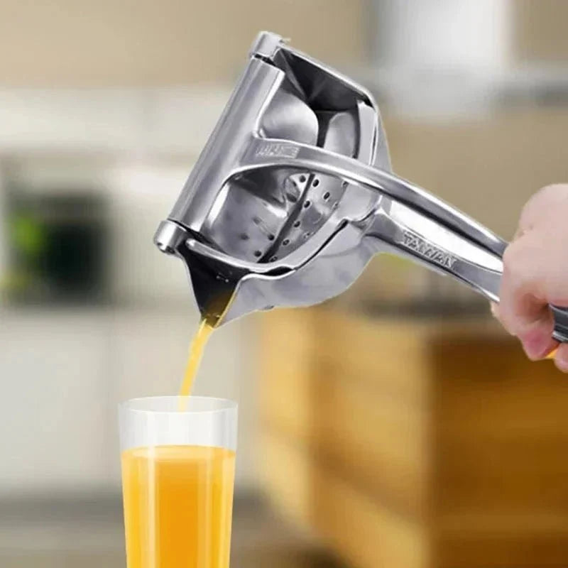 NUTRIPRESS Cold-press Juicer