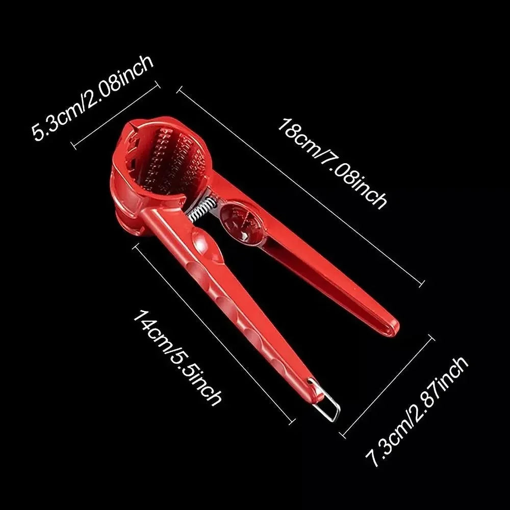 NUTPRESS Stable Nutcracker