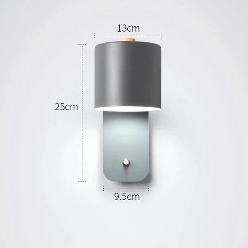 PLUGLUX Minimalist Wall Lamp