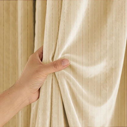 CLIMASHIELD Heavy Climate-Insulated Winter Curtain
