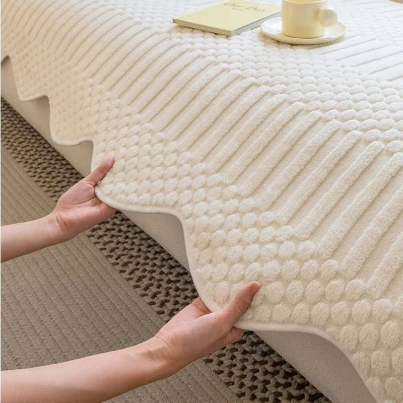 PLUSHCREAM Thick Tuft Fleece Sofa Cover