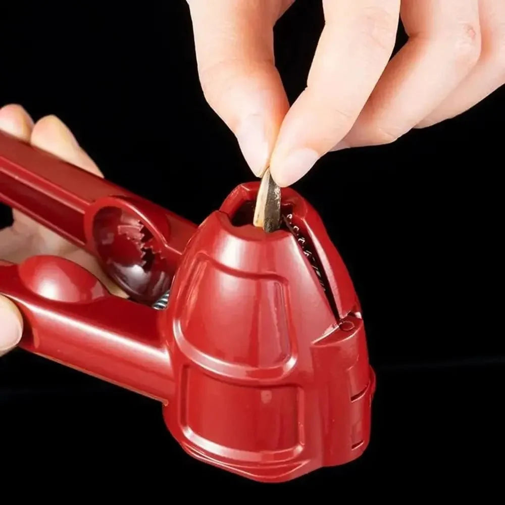 NUTPRESS Stable Nutcracker