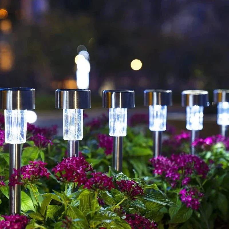 SOLAR LUMA Weatherproof Solar LED Lamp