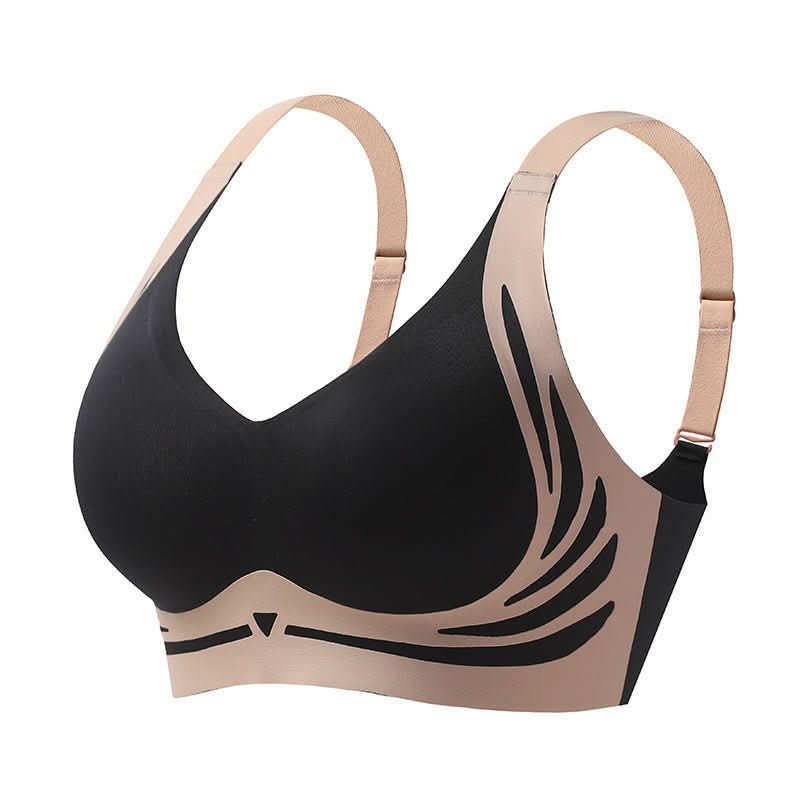 CURVANA Wireless Bra lifestyle image