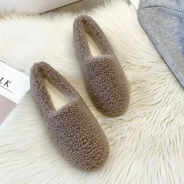 Winter Slippers for Women with Faux Wool Lining, Fuzzy Warm House Slippers for Women, Christmas Gifts for Her