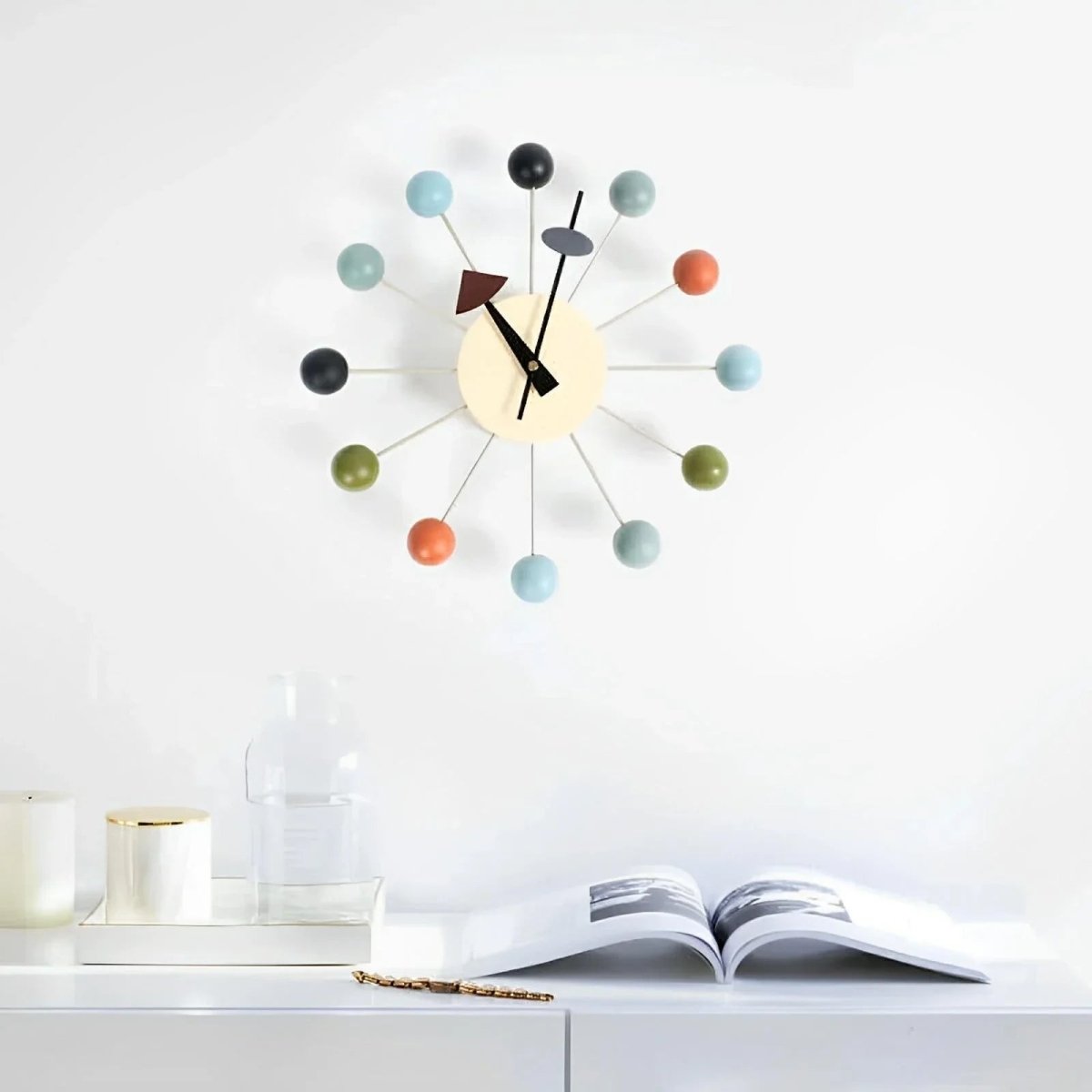 GOLDENRAY Decorative Metal Sun Wall Clock