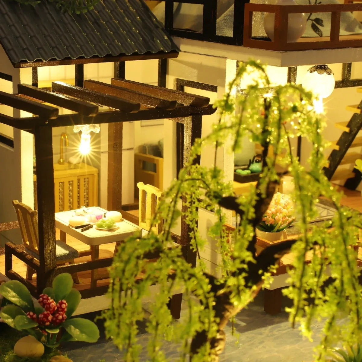 HOBBIX Mini Wooden House Kit