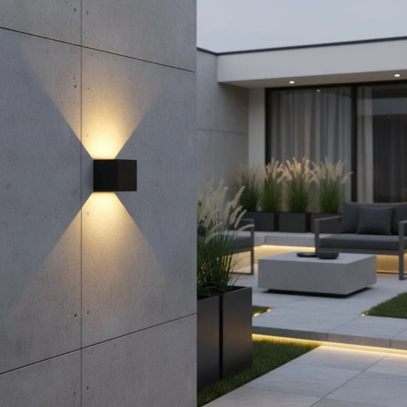 BRIGHTBOX Waterproof LED Wall Light IP65