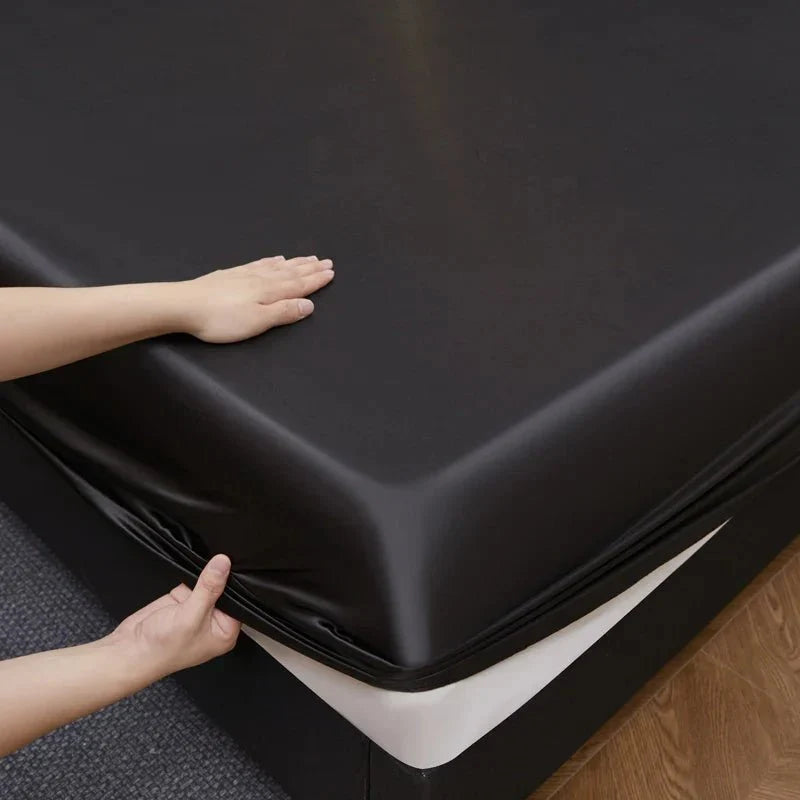 BETTSANFT Cooling Satin Fitted Sheet