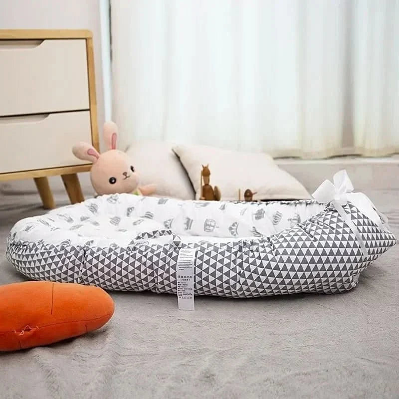 NapNest Foldable Baby Cot