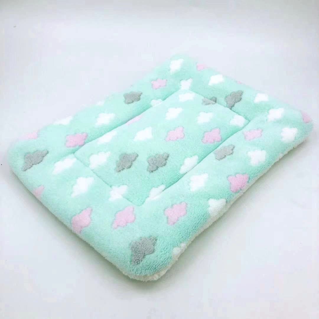 PETCLOUD Fluffy Fleece Cushion