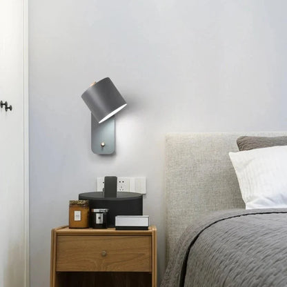 PLUGLUX Minimalist Wall Lamp