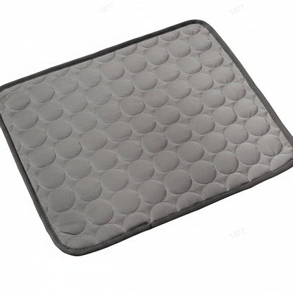 CHILLTAIL Extra Large Cooling Rest Bed