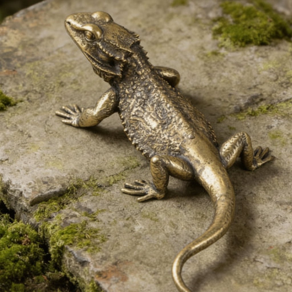 LUXORÉ Brass Lizard