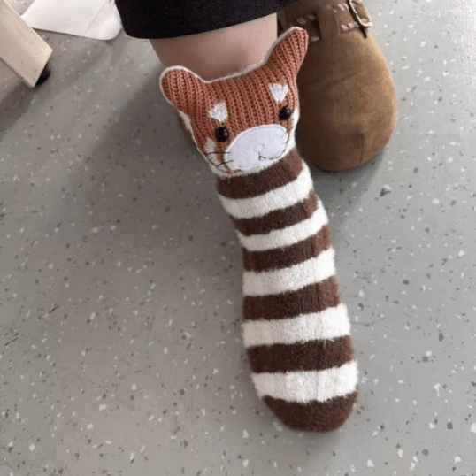 HUGFOOT Cozy House Socks