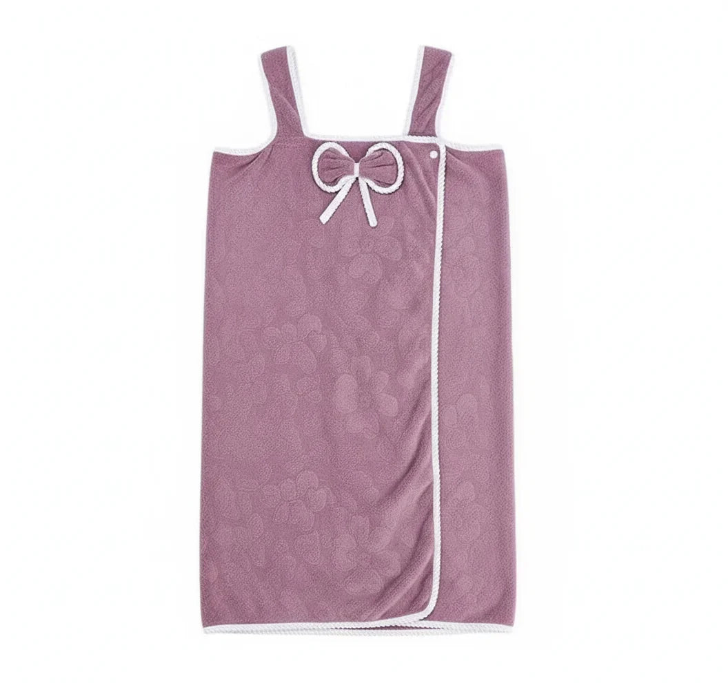 Soft Coral Fleece Women's Bathrobe Soft Breathable lifestyle image 2