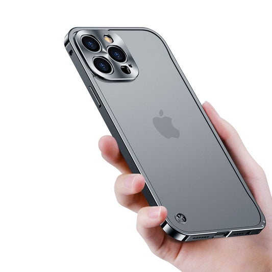 Aluminium iPhone Case, Lightweight CNC-Machined Metal Bumper