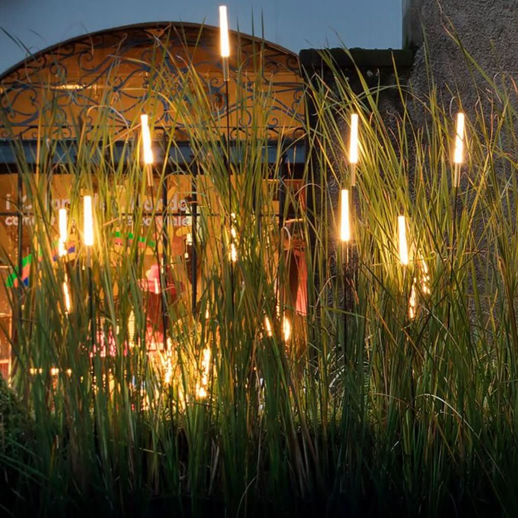 AURAREED OUTDOOR Wireless Solar Garden Lighting