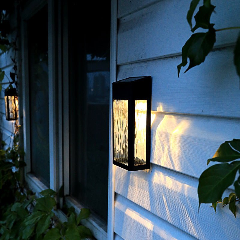 LIGHTSENSE Wall Light