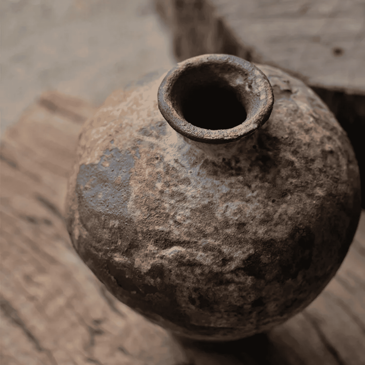 Ceramic Vase, Small Handmade Art Vase for Flowers & Shelf Decor