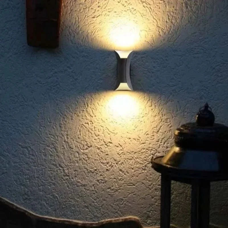 ORR CURVED LED Outdoor Wall Light