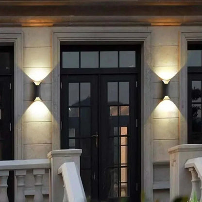 ORR CURVED LED Outdoor Wall Light