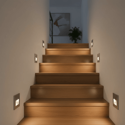 LUMISTEP LED Wall Light