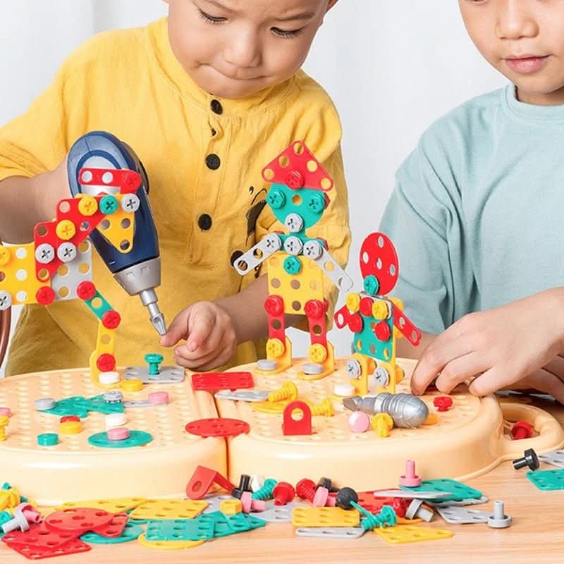 ToolKit Creative Construction Toy lifestyle image 2