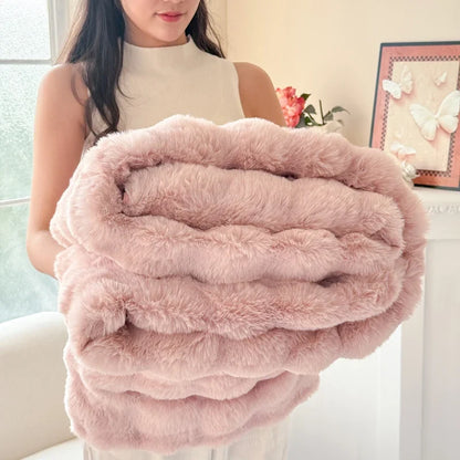 Faux Fur Blanket – photo 7