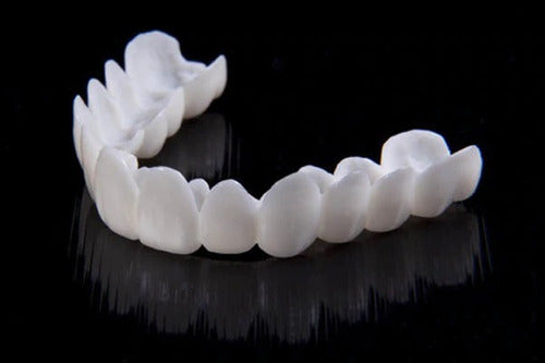 Flexible Snap On Tooth Veneers, Natural-Looking Cosmetic Veneers with Protective Storage Case – photo 6