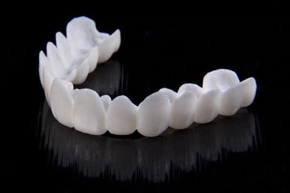 Flexible Snap On Tooth Veneers, Natural-Looking Cosmetic Veneers with Protective Storage Case – photo 6