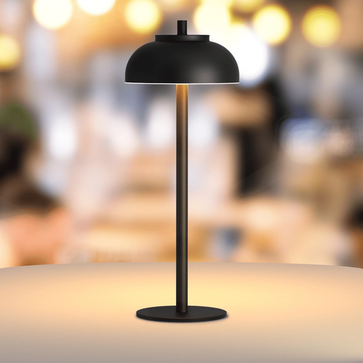 TOUCHLUX Wireless Table Lamp
