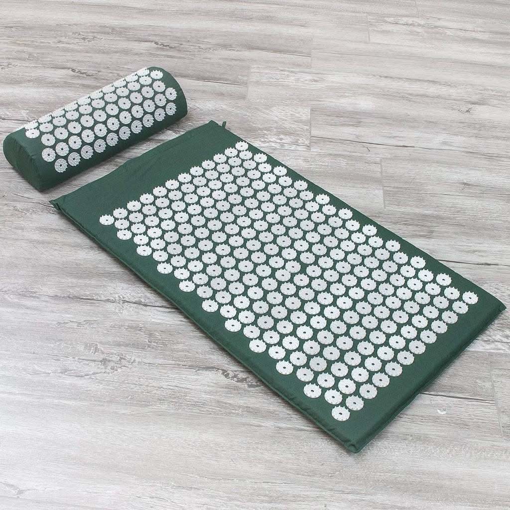 Relaxpress Acupressure Yoga Mat lifestyle image 2