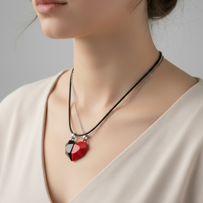 Lexy Couple Necklace Magnetic 2-in-1