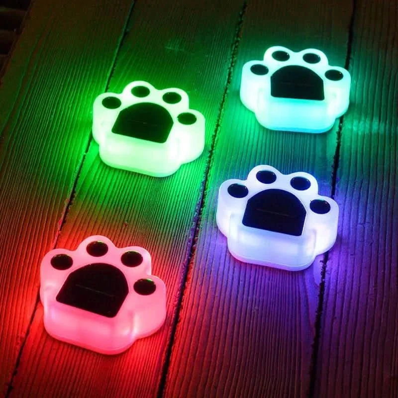 SUNGLOW Solar Garden Lamps lifestyle image