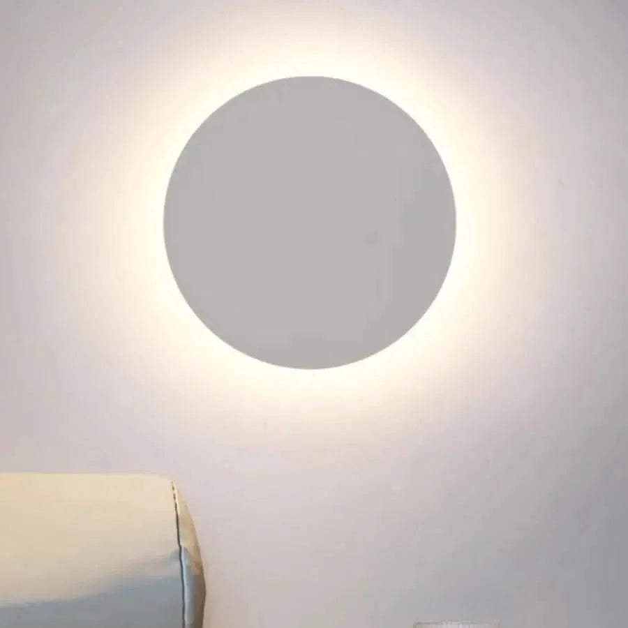 BRILORA Minimalist LED Outdoor Wall Light