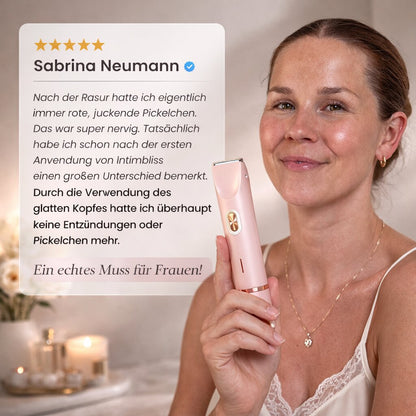 Women's Intimate Shaver with 2 Attachments