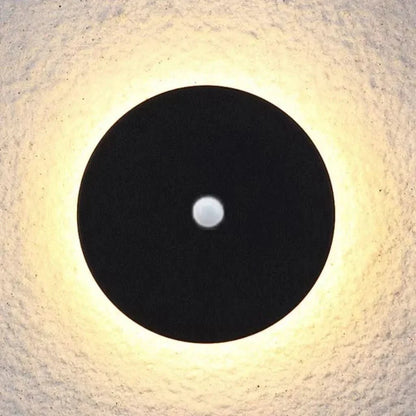 BRILORA Minimalist LED Outdoor Wall Light