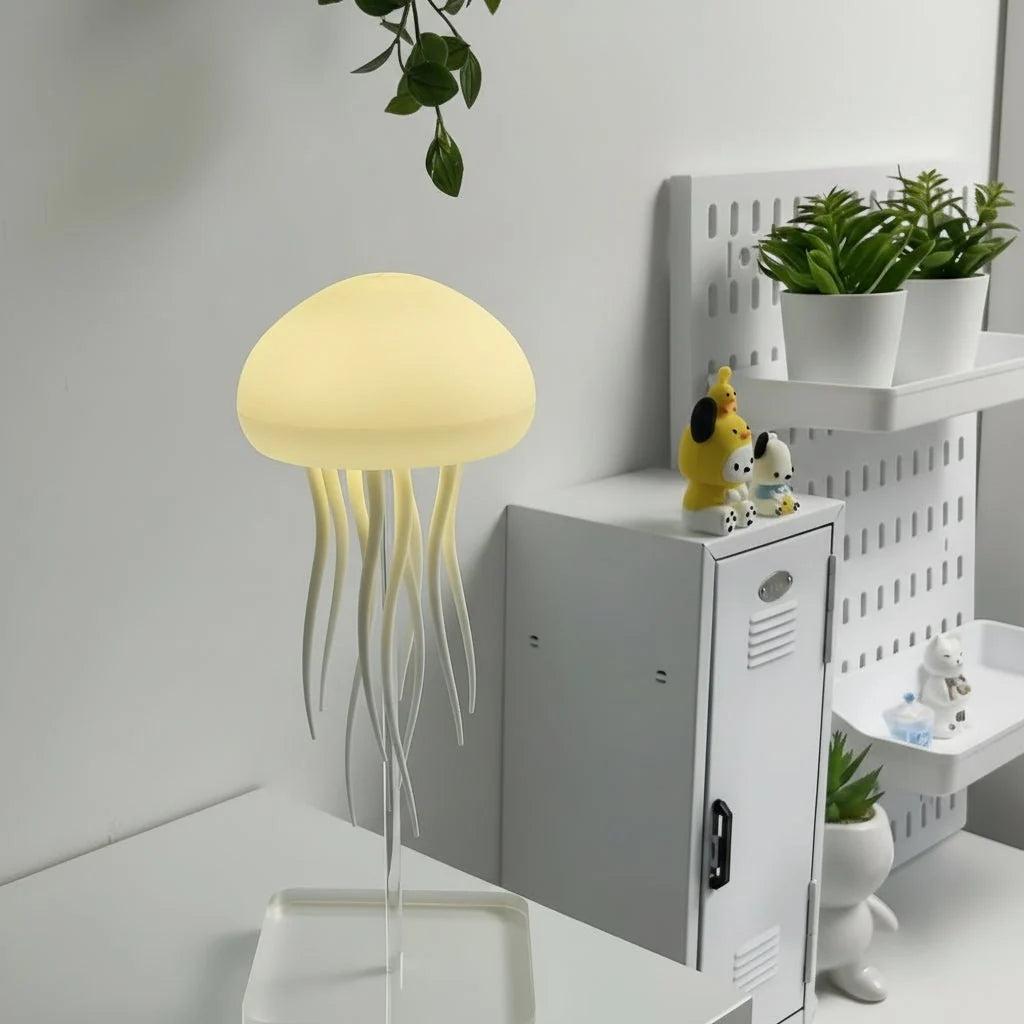 JELLYWAVE Color-Changing Jellyfish Lamp