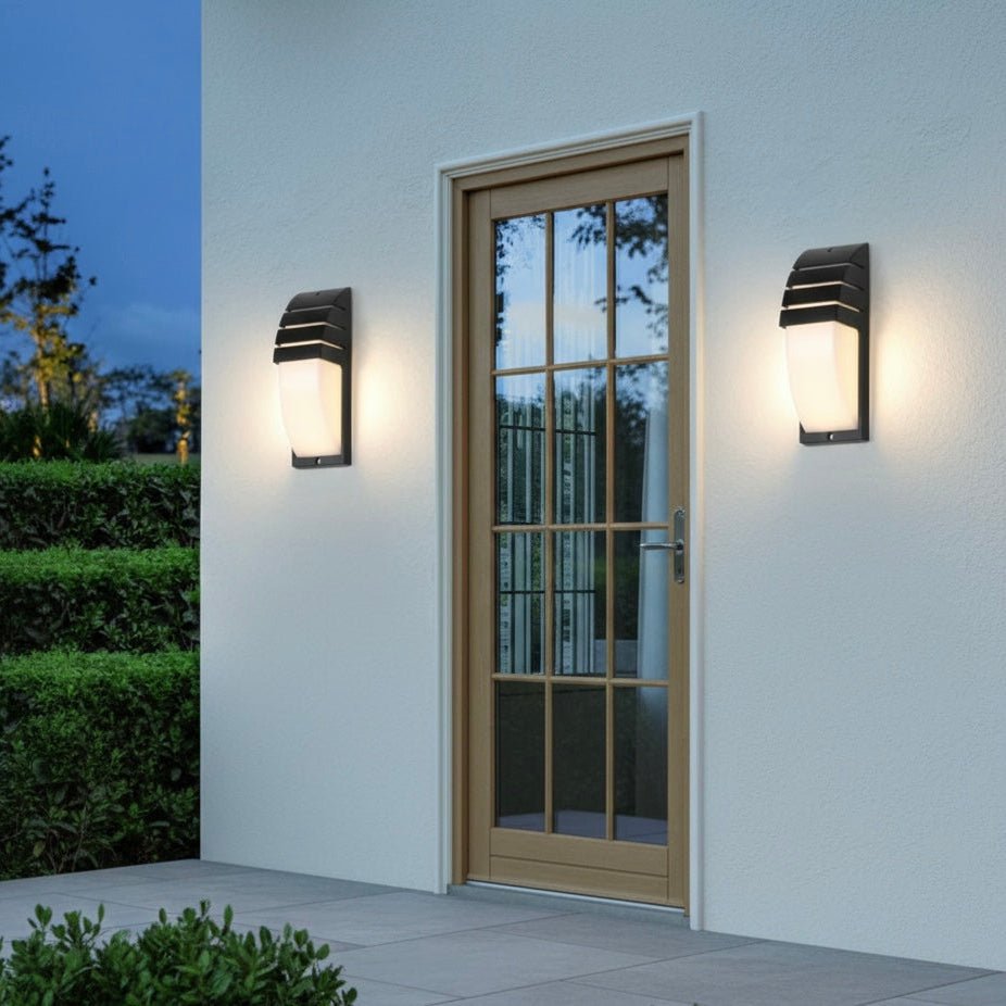 SHADORA LED Outdoor Light
