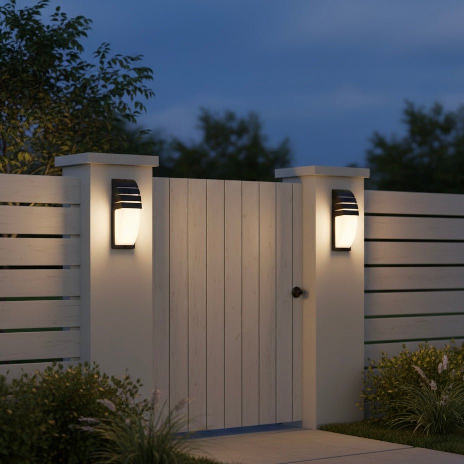 SHADORA LED Outdoor Light