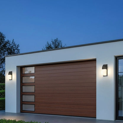 SHADORA LED Outdoor Light